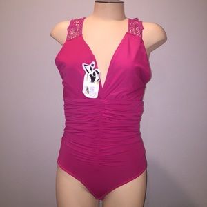 Kuyn Body Suit Tummy-Control/shaper *ONE SIZE*